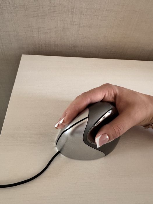 Мышь компьютерная Evoluent vertical