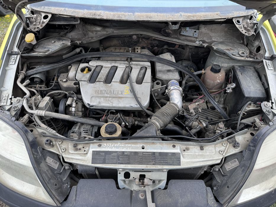 Рено Меган Сценик 1.6и 16в 107кс 2001г На Части