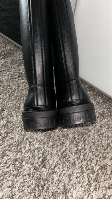 Cizme Chanel Rubber Boots premium pe stoc marimea 36