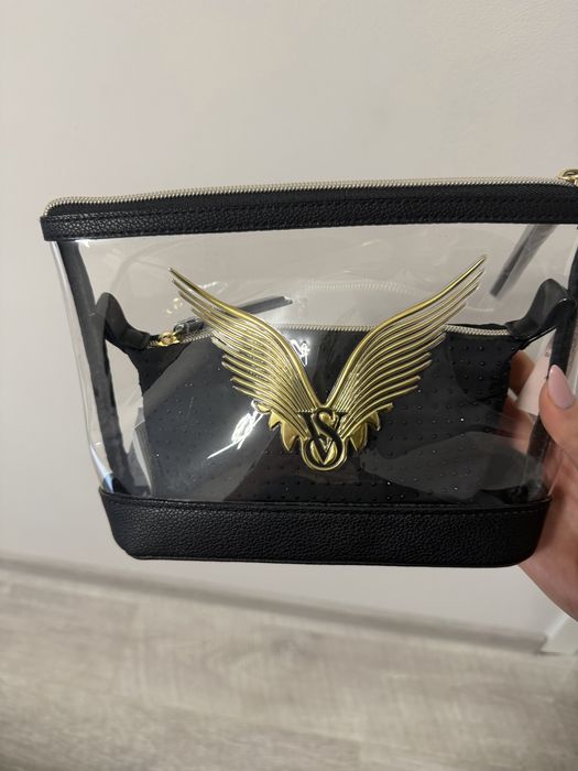НОВ Комплект несесери на Victoria’s secret