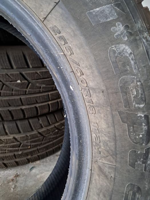 Anvelope iarna 255/60/18