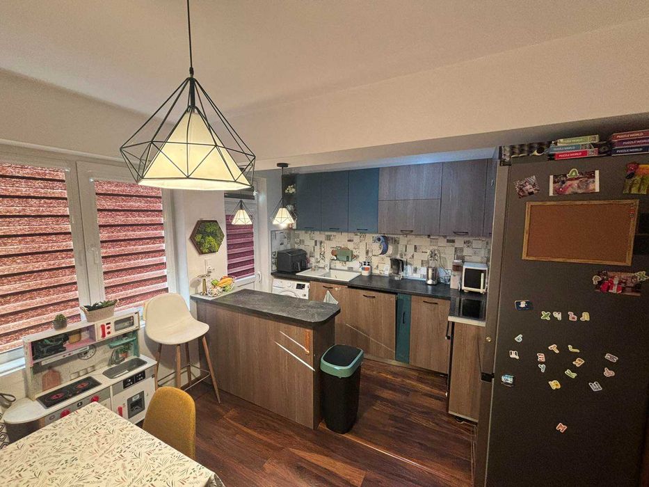 Продава се Тристаен апартамент в Карлово - 96 кв.м за 1615 €/кв.м - Снимка #4