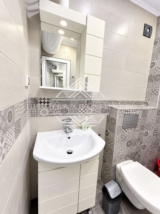 Дава се под наем Двустаен апартамент в Бургас, Зорница - 38 кв.м за 429 € - Снимка #8