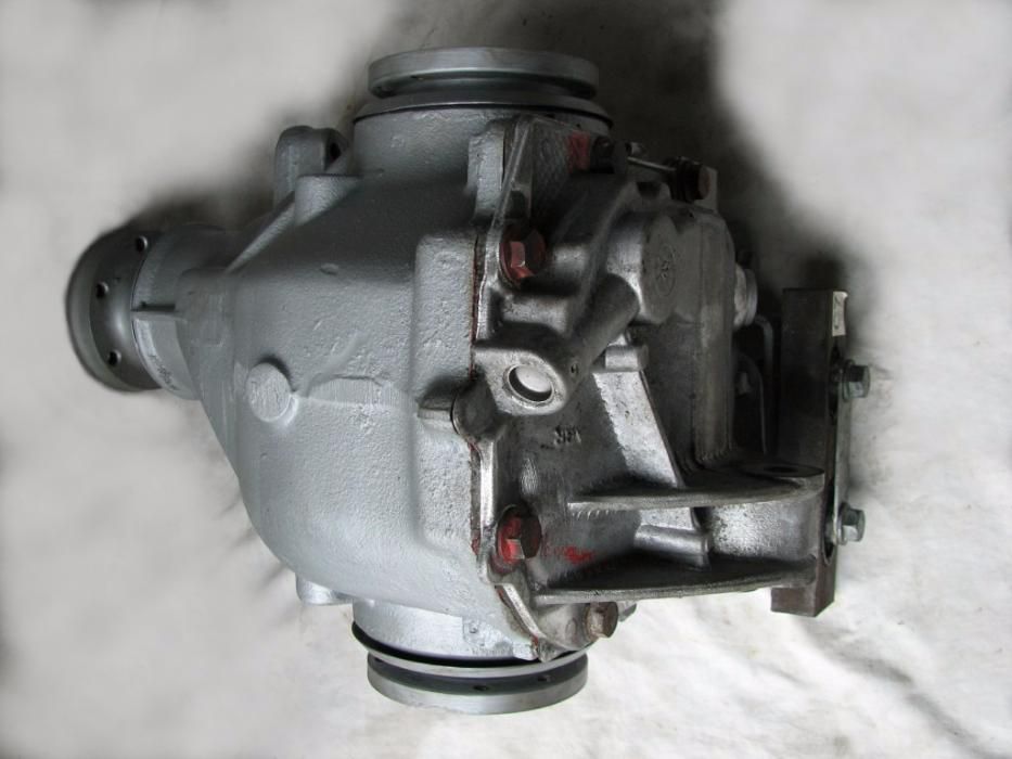 BMW Шпер Студио - Ремонт на диференциали