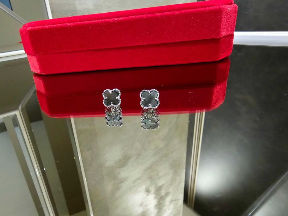 Van Cleef & Arpels VCA Silver Grey Mother Sweet Alhambra Дамски Обеци