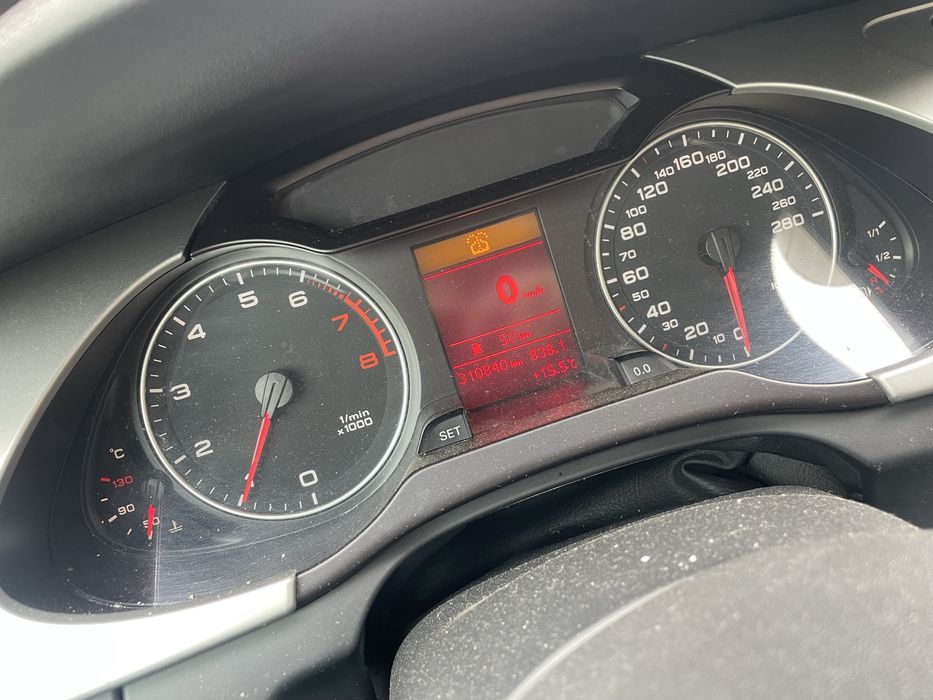audi a4 b8 2.0 tfsi 211cp 2010