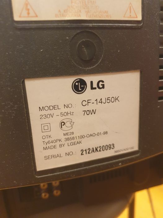Телевизор LG диаганаль 36 см