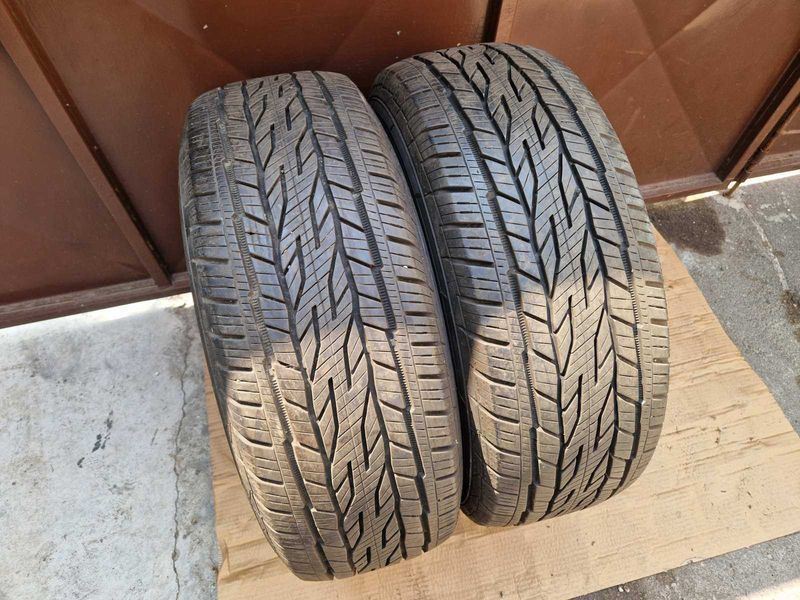 2 Continental R16 255/65
летни гуми 
DOT2117