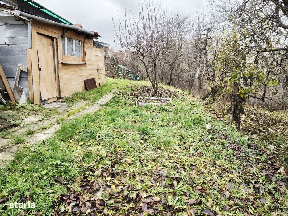 Teren intravilan de 560 mp cu A.C. casa S+P+M, Andrei Muresanu
