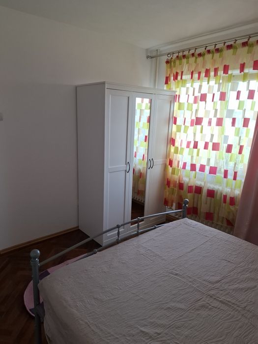 Închiriez apartament cu doua camere City Mall