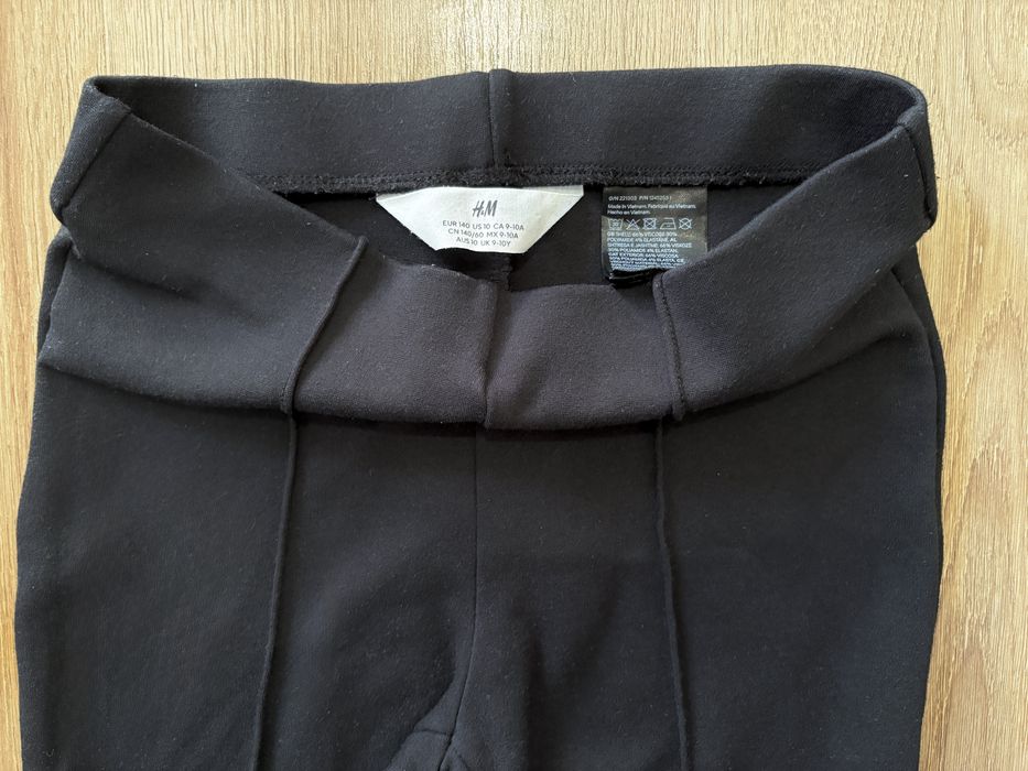Дънки Zara и клин  H&M 140см + 2бр. Къси панталонки