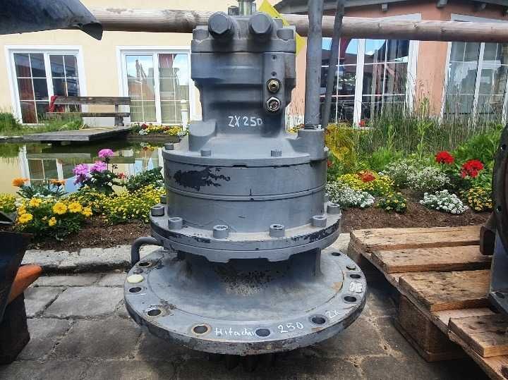 Reductor de rotire Hitachi ZX 250 LCN3 - piese de schimb Hitachi