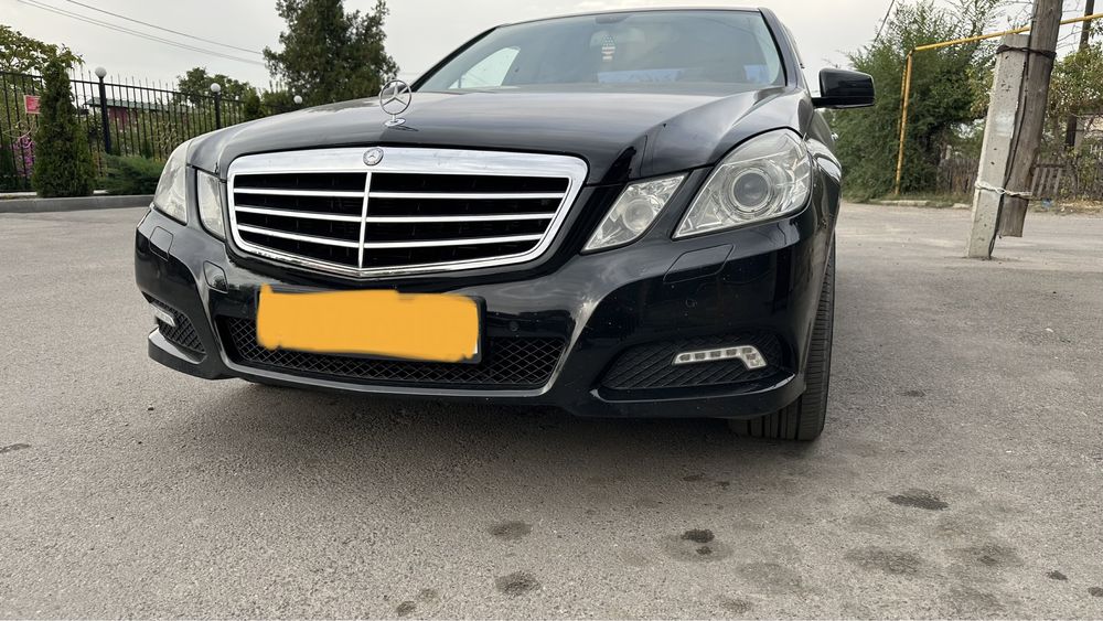 Запчасти w212 бампера фары пороги авторазбор
