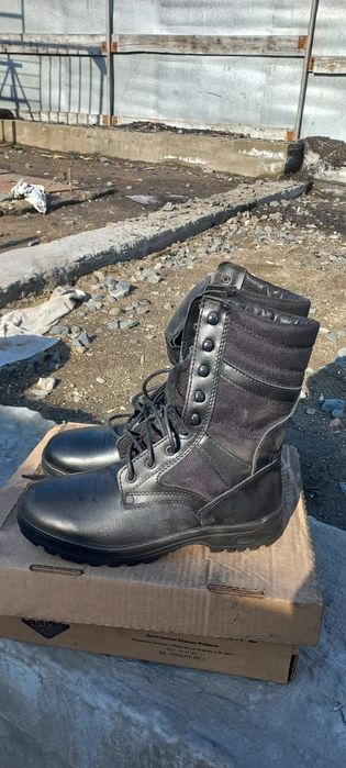 Чёрные берцы мужские