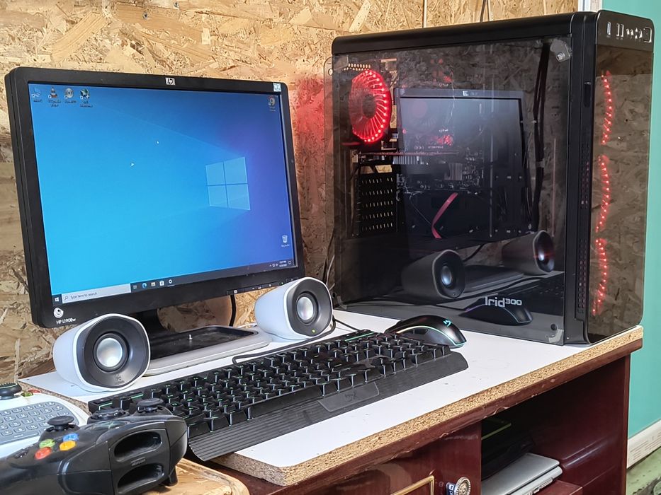 Vând PC de Buget