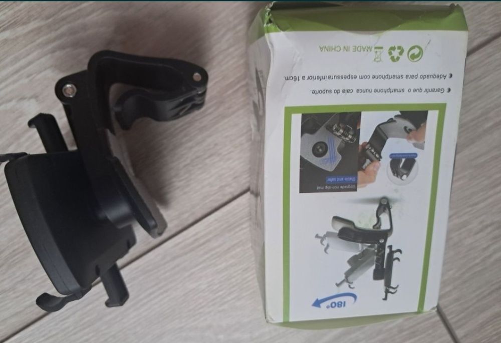 Держатель телефона продам.