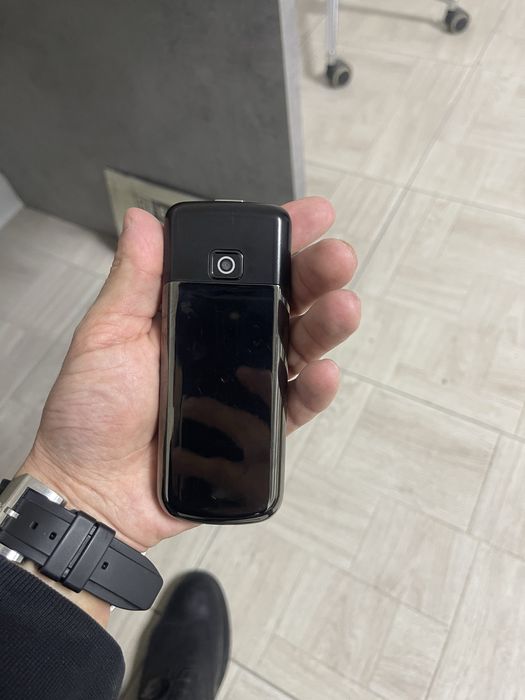 8800, iphone 5s два телефона сразу продаю