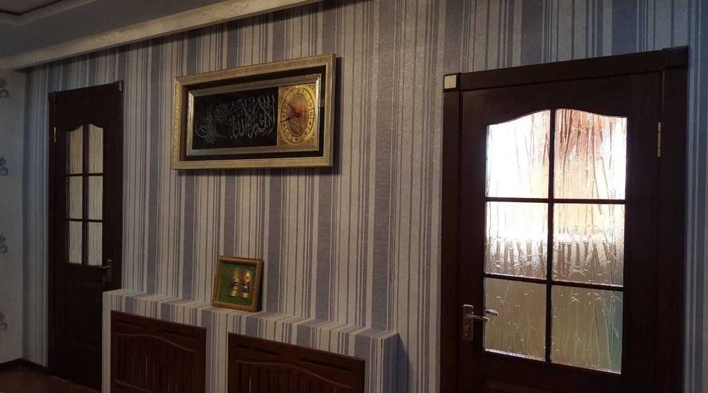 Юнусабад18, 2/4/4 Кирпичный 77серия не торец