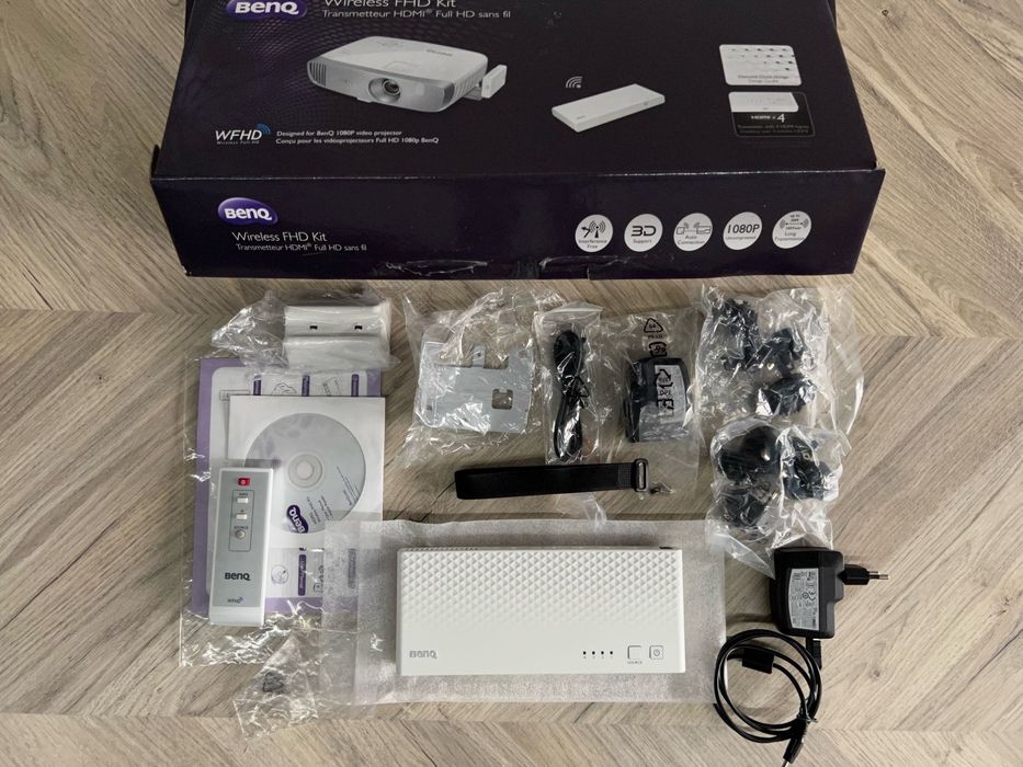 Videoproiector, BenQ W2000, 3D Home Cinema + WDP02 Wireles, Lampă nouă