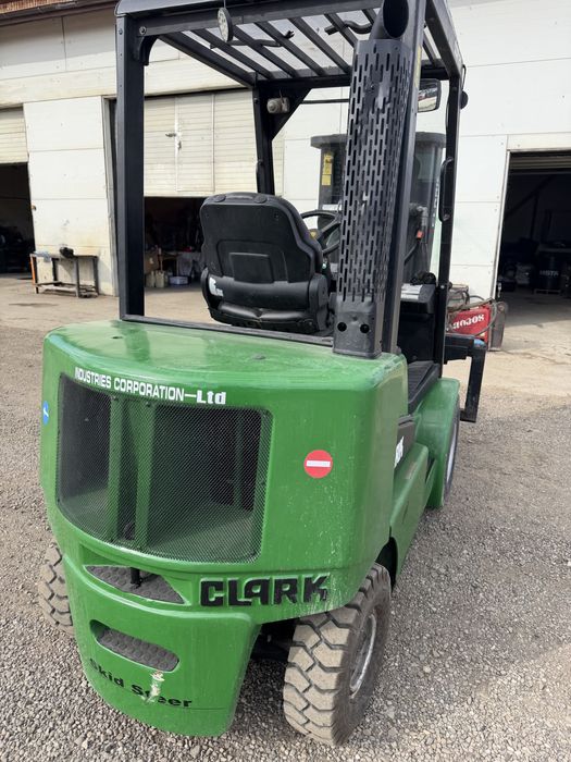Vand statie betoane Cedomal C51/stivuitor clark cdp 25/2 compresoare ciment/motoare electrice