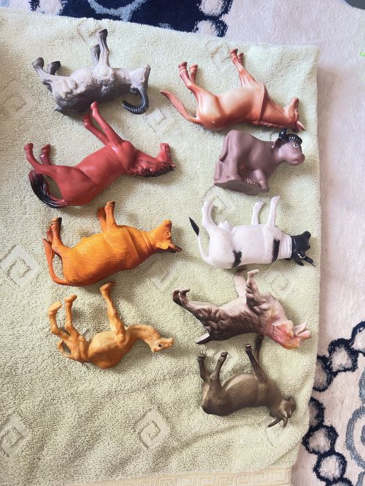 игрушки.