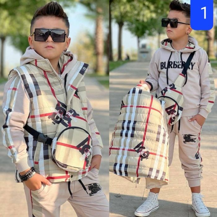 Compleu fetițe și baieti