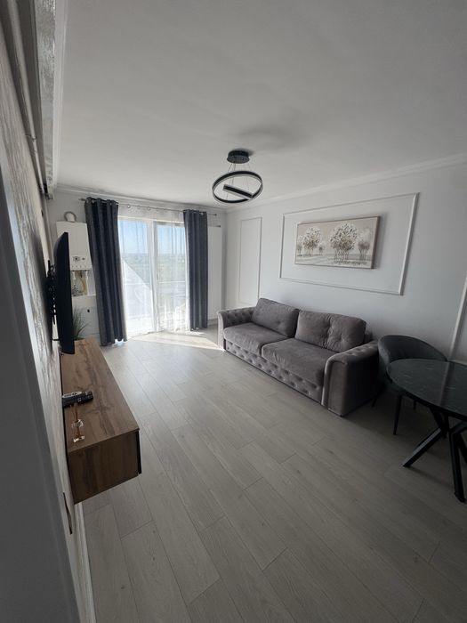 Inchirie apartament White Tower