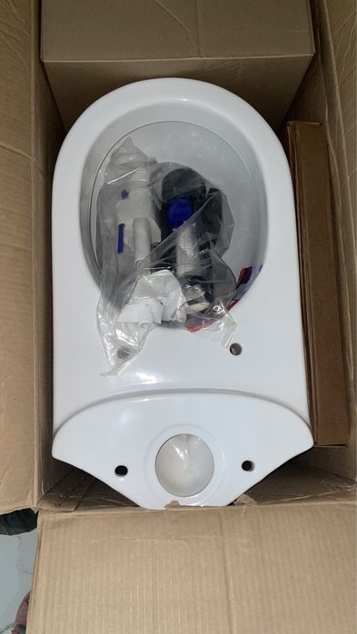 Новый туалет продается