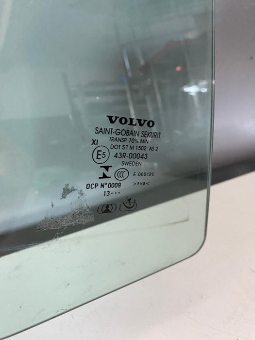 Geam duplex dublu laminat stanga spate Volvo V60 D6 HYBRID 2014-2018 31385422