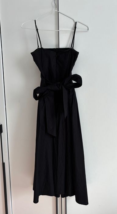 Чёрное платье от Love republic