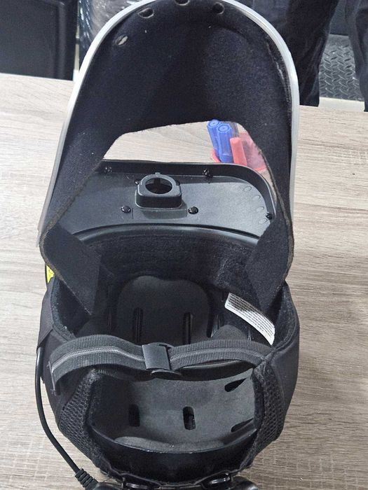 Powercap Active IP 8hr Multi Plug Черен