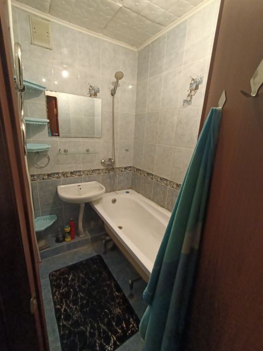 Сдам квартиру без мебели