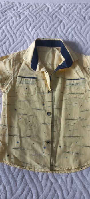 Продам рубашки на мальчика, 2-5 лет.