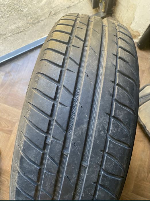 Vănd anvelope 185/65/R15 in stare foarte buna
