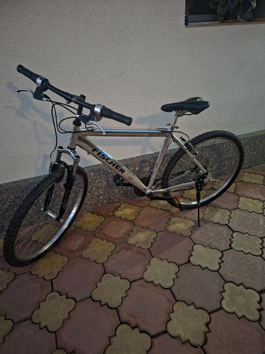 Biciclete de vânzare