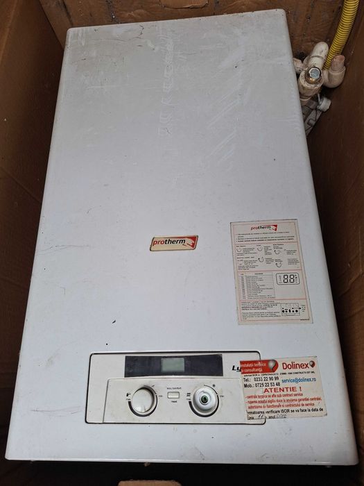 Centrala de apartament pe gaz, 24 kw în stare bună de funcționare