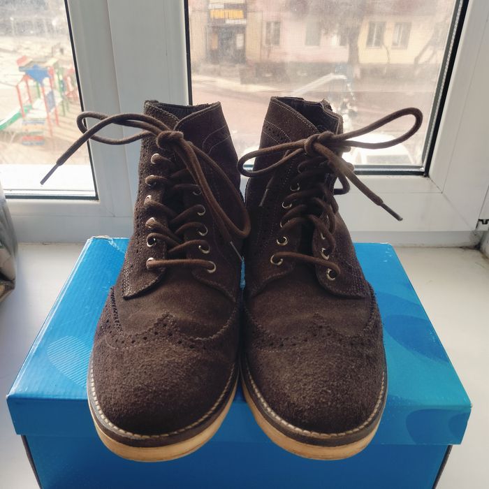 Продам мужские ботинки