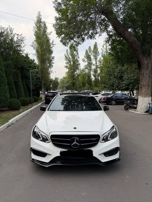 Mercedes Benz W212 E350
Brabus Body Kit Obves