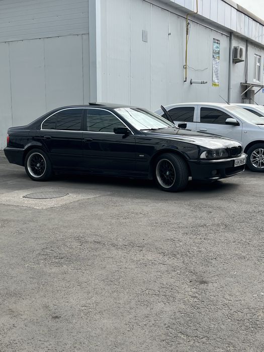 Срочно продаю, бмв е39 в очень хорошем состоянии