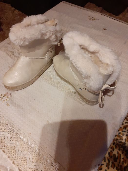 Дамски зимни боти