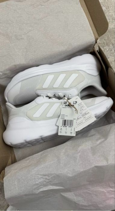 Кроссовки адидас оригинал