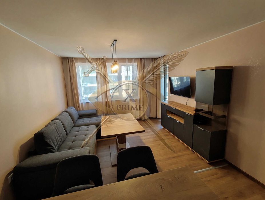 Дава се под наем Тристаен апартамент в Варна, Възраждане 1 - 91 кв.м за 900 € - Снимка #1