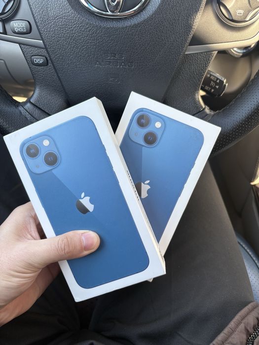 Продается iPhone iPhone 13 очень хорошем