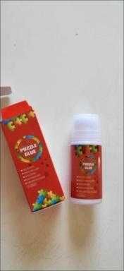 Пъзел от 1000 ч, плюс безплатно лепило за пъзели