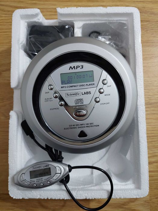 CD-player portabil cu MP3 si alimentator Scientific Labs