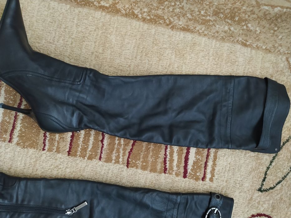 Продам осень,весна,кожа еврапейка.