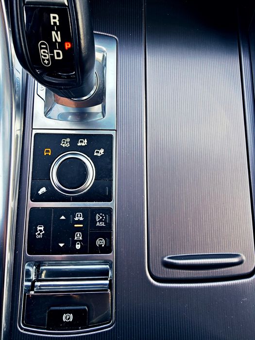 Range Rover Sport HSE . 39.989 Km . Primul proprietar