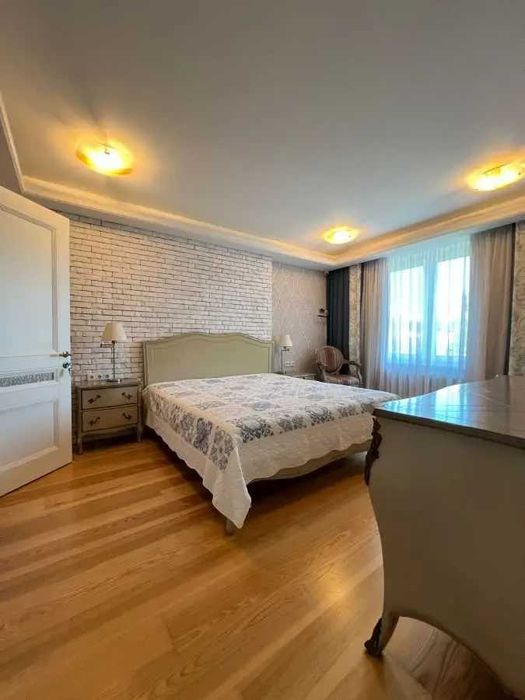 Дава се под наем Двустаен апартамент в София, Център - 66 кв.м за 408 € - Снимка #3