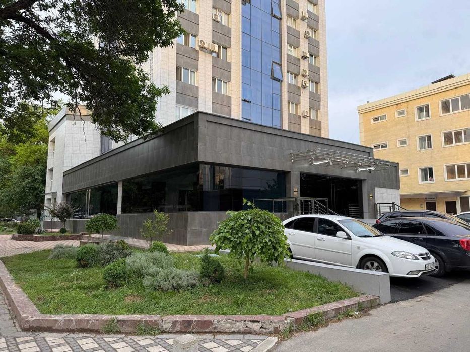 Продается большое помещение в Мирабаде 910м2 улица Нукус Срочно