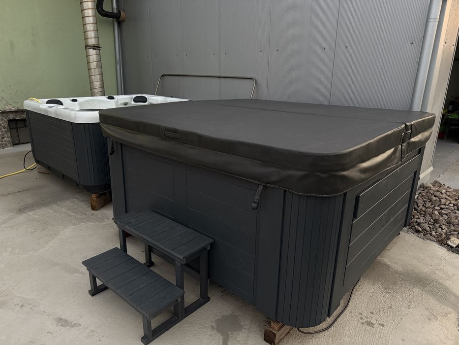 Jacuzzi 4SeasonsSpa ciubar piscina antracit